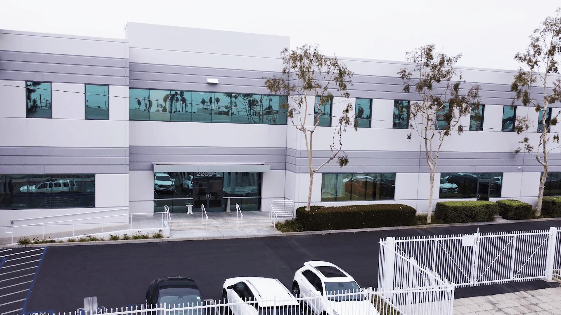 World Courier Los Angeles