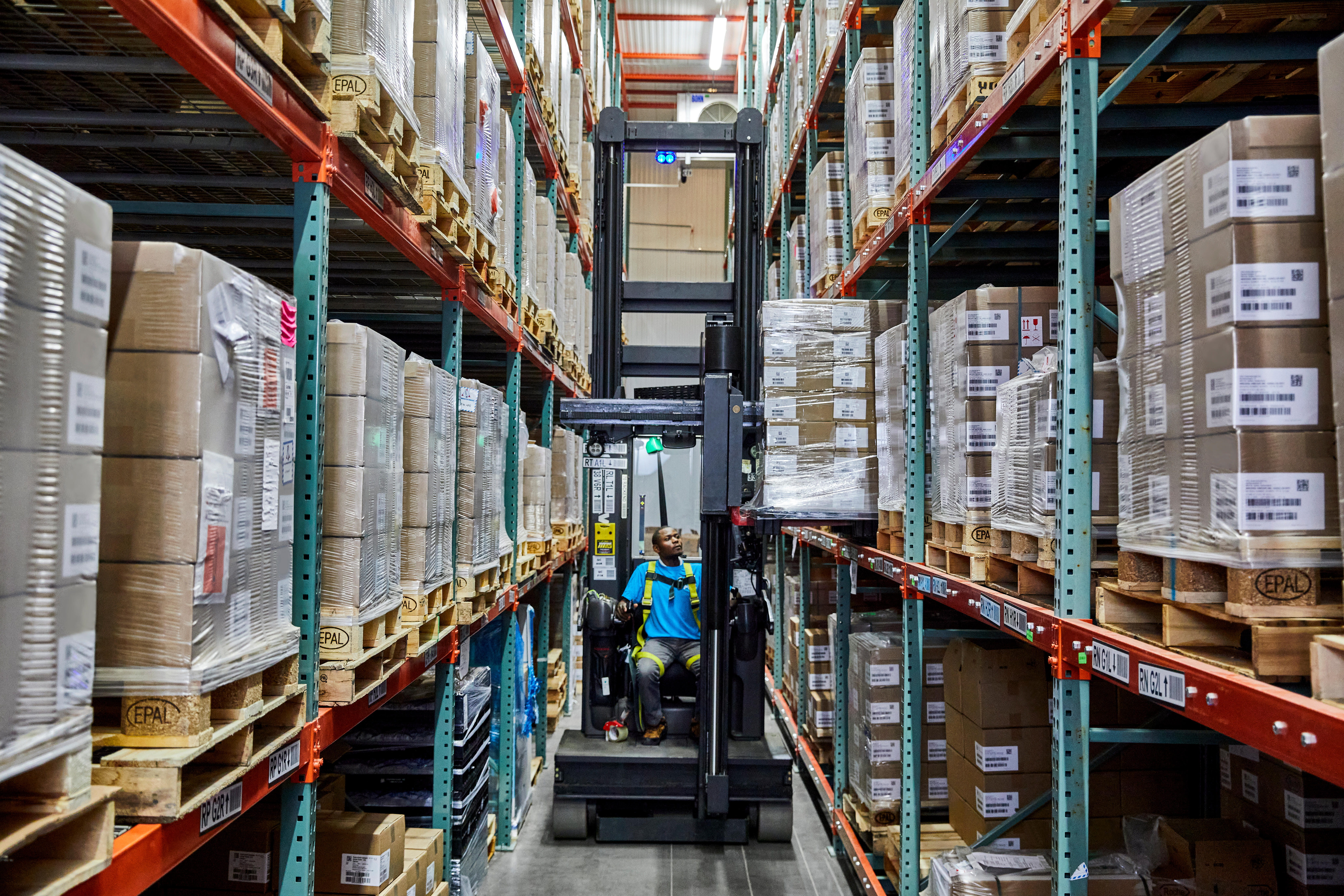 World Courier ensures compliance with international guidelines